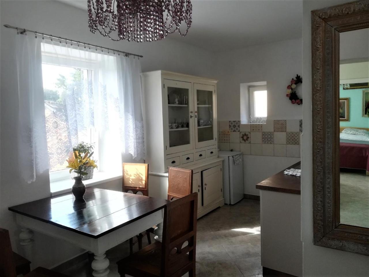Apartmany Babory Zirovnice ภายนอก รูปภาพ